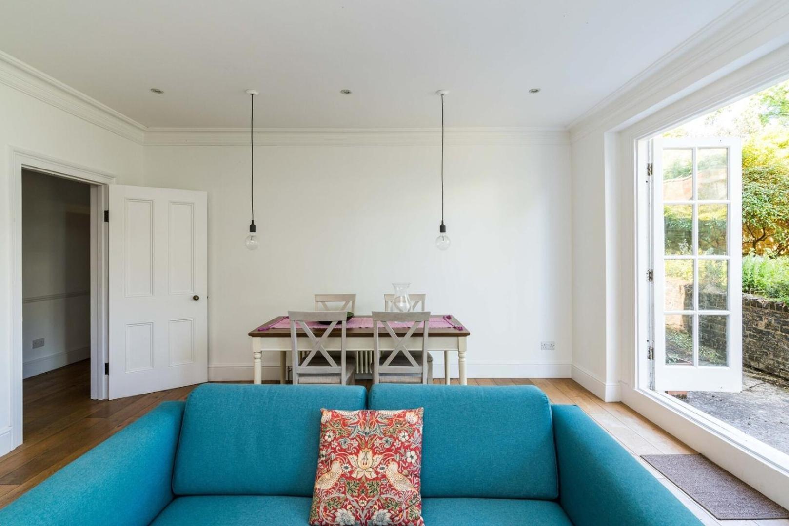 Fantastic 3 Bedroom Flat West Hampstead Londra Dış mekan fotoğraf